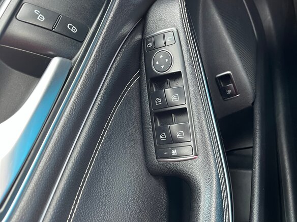 2014 Mercedes-Benz CLA 200 I (C117, X117), серый, 2500000 рублей - вид 14