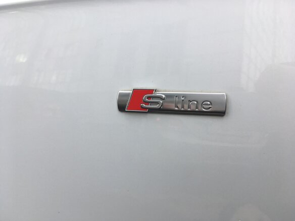 2013 Audi A4 IV (B8) Рестайлинг, белый - вид 13