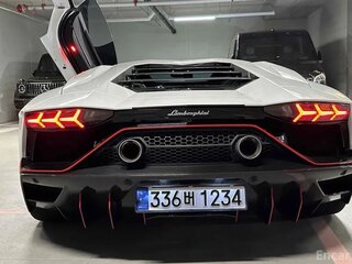 2022 Lamborghini Aventador LP780-4 Ultimae I Рестайлинг, белый, 72815648 рублей, вид 3