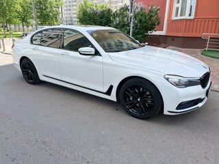 2016 BMW 7 серии 730d xDrive VI (G11/G12), белый, 3700000 рублей, вид 2