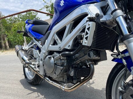 2004 Suzuki SV 650, синий, 500000 рублей, вид 2