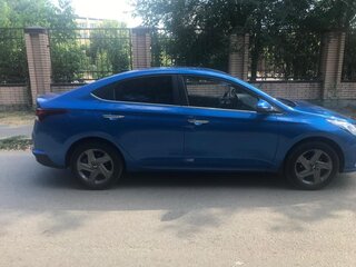 2020 Hyundai Solaris II Рестайлинг, синий, 1850000 рублей, вид 4