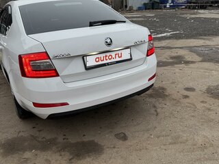 2013 Skoda Octavia III (A7), белый, 950000 рублей, вид 3