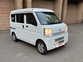 2017 Nissan NV100 Clipper III, белый, 800000 рублей, вид 2