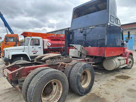 2008 International 9000 Series, синий, 1200000 рублей, вид 2