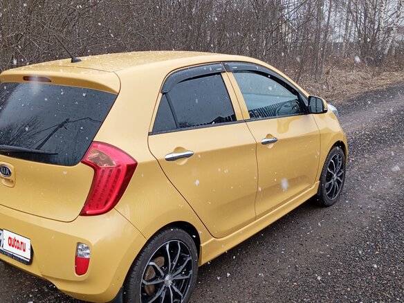 2011 Kia Picanto II, жёлтый, 930000 рублей - вид 1