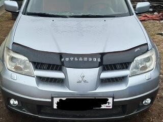 2005 Mitsubishi Outlander I, серебристый, 690000 рублей, вид 2