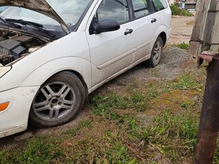 2001 Ford Focus I (North America), белый, 220000 рублей, вид 2