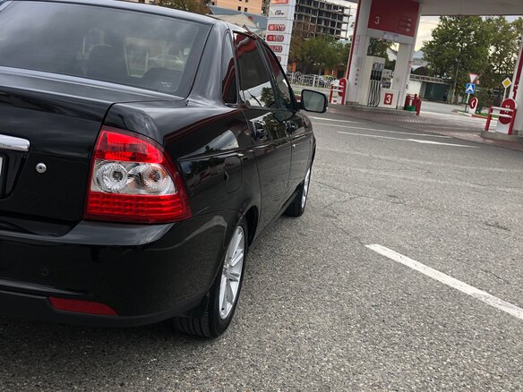 2015 Lada (ВАЗ) Priora I Рестайлинг, чёрный, 700000 рублей - вид 8