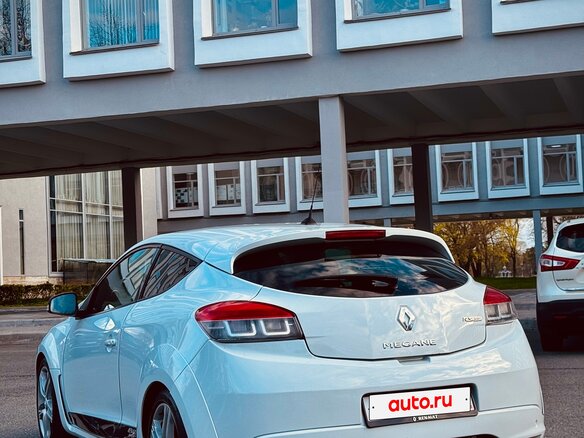 2012 Renault Megane RS III, белый, 1650000 рублей - вид 12