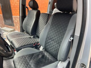 2008 Hyundai Grand Starex I, серебристый, 1850000 рублей, вид 3