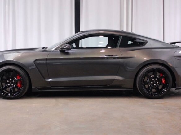 2017 Ford Mustang Shelby GT350 VI, серый - вид 5