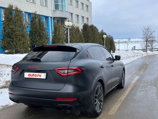 2017 Maserati Levante Diesel I, чёрный, 3350000 рублей, вид 4
