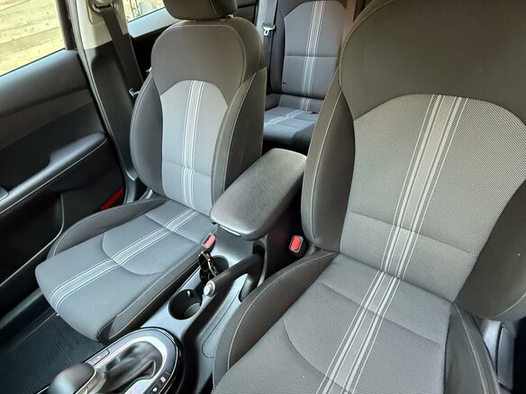 2022 Kia Cerato IV, чёрный, 2220000 рублей - вид 9