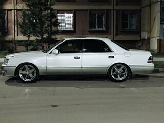 1996 Toyota Crown X (S150), белый, 900000 рублей, вид 3