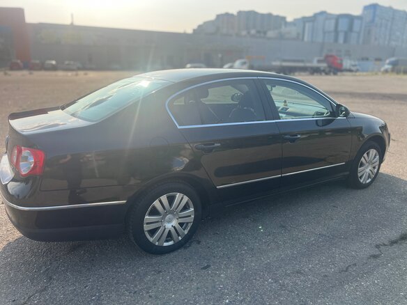 2010 Volkswagen Passat B6, чёрный, 650000 рублей - вид 5