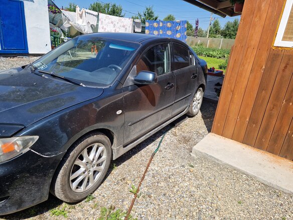 2005 Mazda 3 I (BK), зелёный, 400000 рублей - вид 3