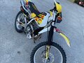 1999 Suzuki DR 250, жёлтый, 300000 рублей - вид 2