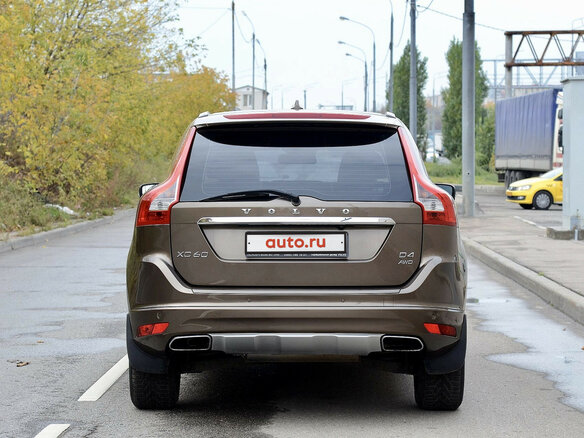 2013 Volvo XC60 I Рестайлинг, коричневый - вид 4