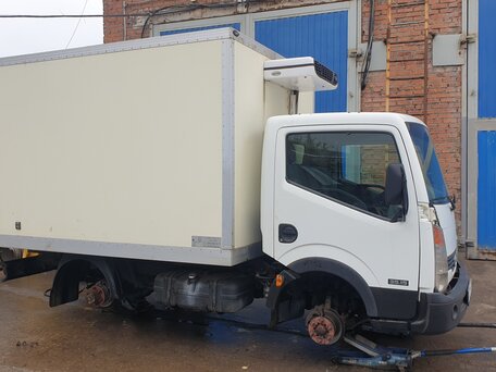 2012 Nissan Cabstar, белый, 1100000 рублей, вид 1