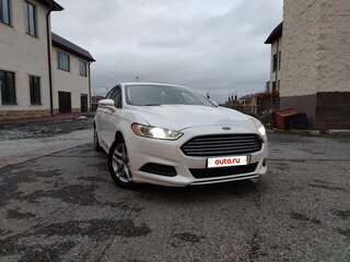 2012 Ford Fusion (North America) II, бежевый, 700000 рублей, вид 3