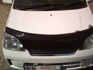 2003 Daihatsu Mira VI, белый, 250000 рублей, вид 1
