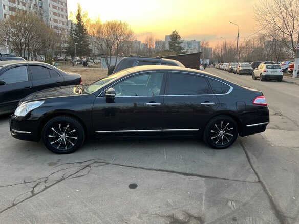 2013 Nissan Teana II (J32) Рестайлинг, чёрный, 1500000 рублей - вид 4