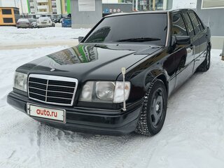 1989 Mercedes-Benz W124 230, чёрный, 15000000 рублей, вид 2