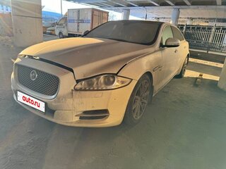 Jaguar XJ Long IV (X351)