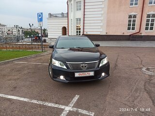 2013 Toyota Camry VII (XV50), чёрный, 2100000 рублей, вид 2