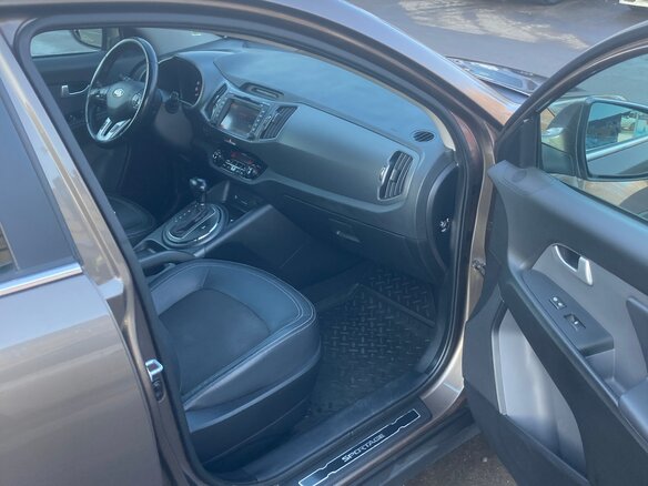 2013 Kia Sportage III, коричневый, 1250000 рублей - вид 9