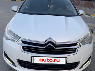 2013 Citroen C4 II, белый, 900000 рублей, вид 1