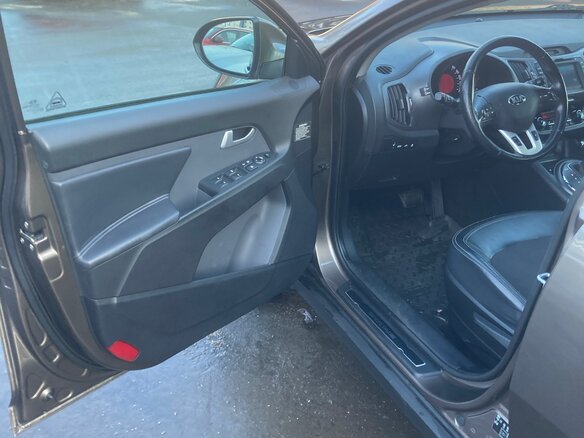2013 Kia Sportage III, коричневый, 1250000 рублей - вид 6