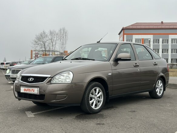 2014 Lada (ВАЗ) Priora I Рестайлинг, коричневый, 810000 рублей