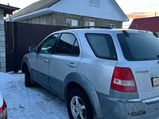 2006 Kia Sorento 5-speed I, серый, 600000 рублей, вид 3