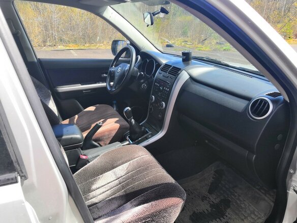 2008 Suzuki Grand Vitara II Рестайлинг, серебристый, 990000 рублей - вид 5