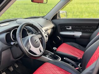 2013 Kia Soul I Рестайлинг, чёрный, 900000 рублей, вид 5