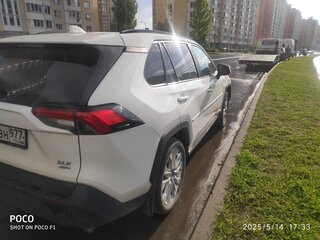 2020 Toyota RAV4 V (XA50), белый, 4000000 рублей, вид 3