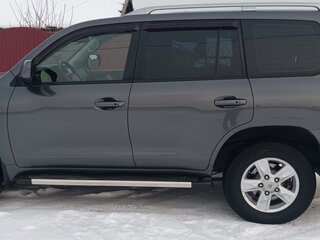 2011 Toyota Land Cruiser 200 Series, серый, 3100000 рублей, вид 4