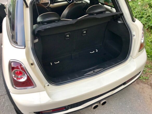 2011 Mini Hatch Cooper S II (R56) Рестайлинг, белый - вид 17