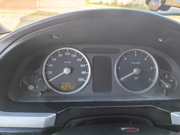 2011 ГАЗ ГАЗель (3302), белый, 860000 рублей - вид 5