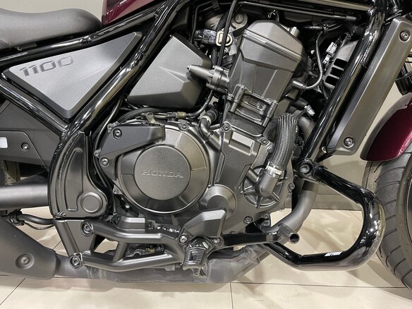 2022 Honda CMX 1100 Rebel, пурпурный, 899000 рублей - вид 17