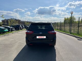 2018 Toyota Sienna III Рестайлинг 2, чёрный, 2900000 рублей, вид 4