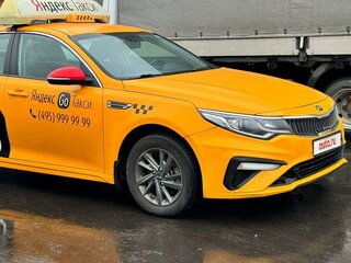 2019 Kia Optima IV Рестайлинг, золотистый, 1200000 рублей, вид 3