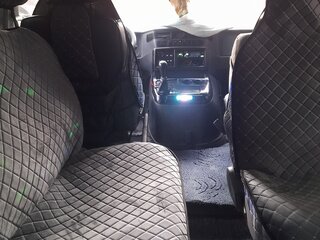 1997 SsangYong Istana I, белый, 400000 рублей, вид 4