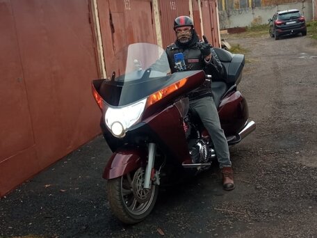 2007 Victory Vision Tour, красный, 940000 рублей, вид 3