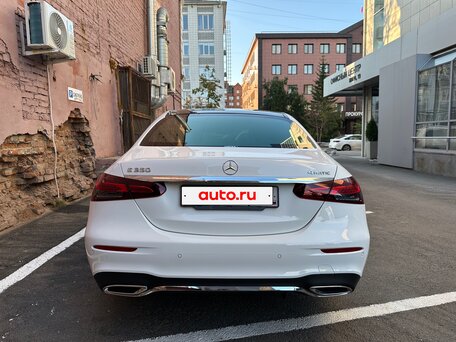 2021 Mercedes-Benz E-Класс 350 V (W213, S213, C238) Рестайлинг, белый, 5200000 рублей, вид 3