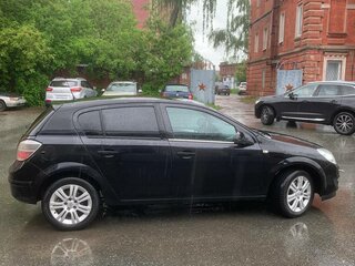 2010 Opel Astra H Рестайлинг, чёрный, 580000 рублей, вид 4