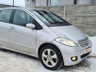2005 Mercedes-Benz A-Класс 200 II (W169), серебристый, 658052 рублей, вид 1