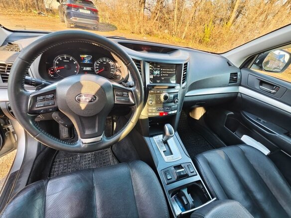 2012 Subaru Outback IV Рестайлинг, серебристый, 1300000 рублей - вид 6